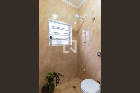 Casa à venda com 180m², 3 quartos e 4 vagasBanheiro 2