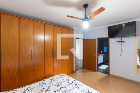 Casa à venda com 180m², 3 quartos e 4 vagasSuíte 1