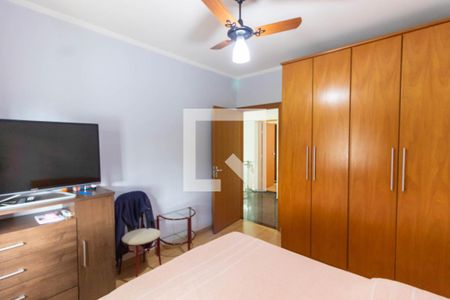 Casa à venda com 180m², 3 quartos e 4 vagasQuarto 2