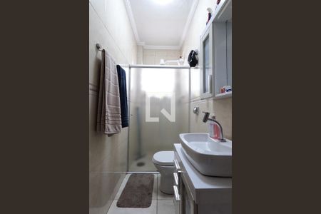 Casa à venda com 87m², 2 quartos e 2 vagasBanheiro