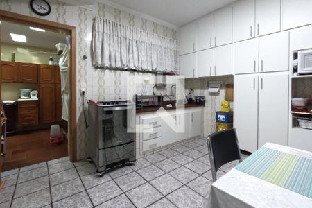 Casa à venda com 87m², 2 quartos e 2 vagasCozinha