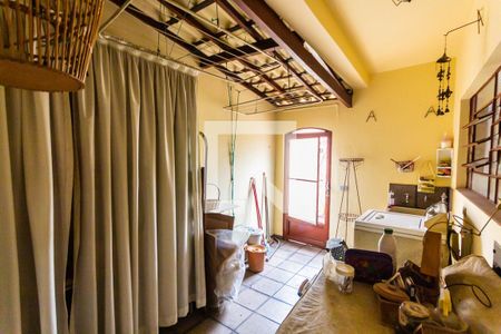 Casa à venda com 153m², 3 quartos e 2 vagas Casa à venda com 153m², 3 quartos e 2 vagasÁrea de Serviço