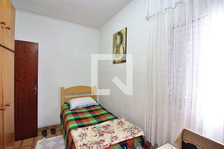 Casa à venda com 226m², 4 quartos e 4 vagasQuarto 2