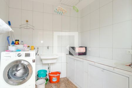 Casa à venda com 306m², 3 quartos e 2 vagas