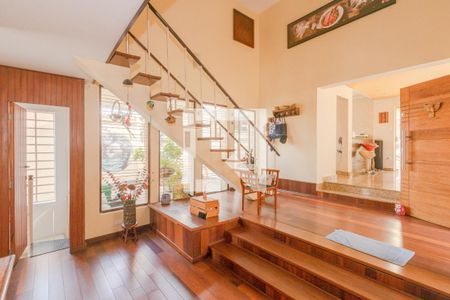 Casa à venda com 306m², 3 quartos e 2 vagas