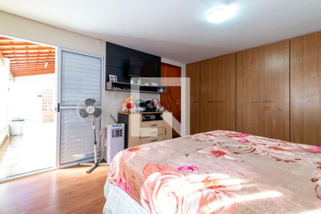 Casa à venda com 305m², 3 quartos e 6 vagas Casa à venda com 305m², 3 quartos e 6 vagasSuíte 1