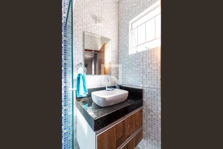 Casa à venda com 305m², 3 quartos e 6 vagas Casa à venda com 305m², 3 quartos e 6 vagasBanheiro da Suíte 2