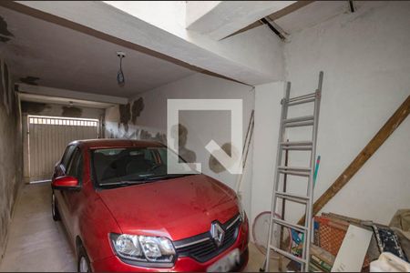 Casa à venda com 360m², 4 quartos e 2 vagas Casa à venda com 360m², 4 quartos e 2 vagasGaragem