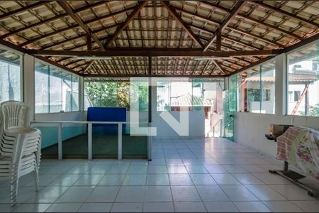 Casa à venda com 360m², 4 quartos e 2 vagas Casa à venda com 360m², 4 quartos e 2 vagasSala piso 2