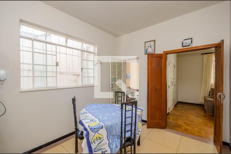 Casa à venda com 360m², 4 quartos e 2 vagas Casa à venda com 360m², 4 quartos e 2 vagasSala 2
