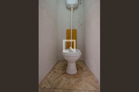 Casa à venda com 360m², 4 quartos e 2 vagas Casa à venda com 360m², 4 quartos e 2 vagasLavabo entrada