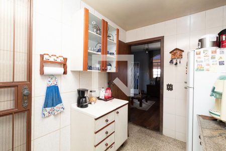 Casa à venda com 122m², 3 quartos e 2 vagas Casa à venda com 122m², 3 quartos e 2 vagasCozinha