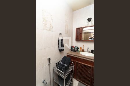 Casa à venda com 122m², 3 quartos e 2 vagas Casa à venda com 122m², 3 quartos e 2 vagasBanheiro da Suíte