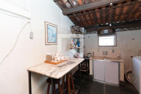 Casa à venda com 122m², 3 quartos e 2 vagas Casa à venda com 122m², 3 quartos e 2 vagasÁrea de Serviço