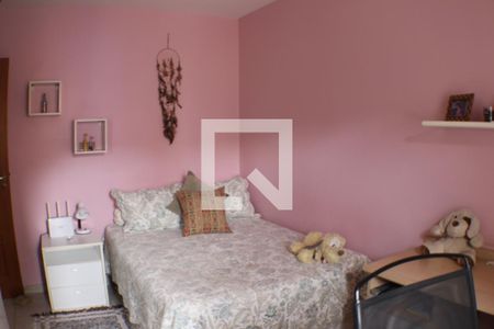 Casa à venda com 360m², 4 quartos e 2 vagasQuarto 2