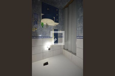 Casa à venda com 130m², 4 quartos e 2 vagasBanheiro da Suíte 2