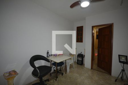 Casa à venda com 130m², 4 quartos e 2 vagasSuite 3
