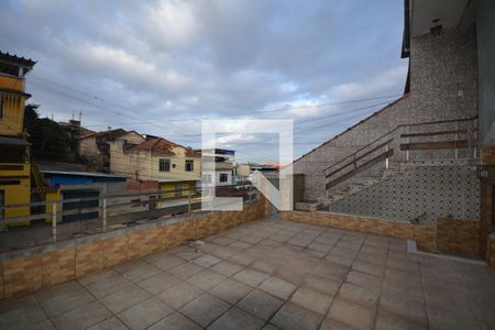 Casa à venda com 130m², 4 quartos e 2 vagasvaranda