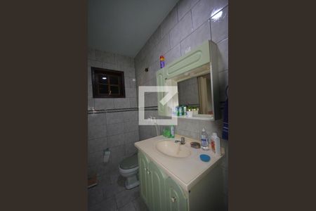 Casa à venda com 130m², 4 quartos e 2 vagasBanheiro da Suíte 1