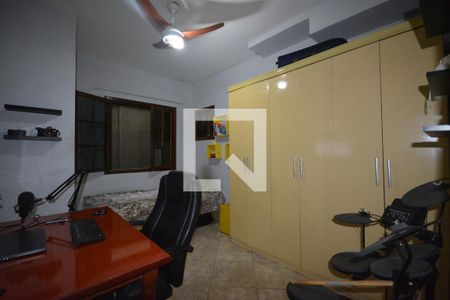 Casa à venda com 130m², 4 quartos e 2 vagasSuite 3