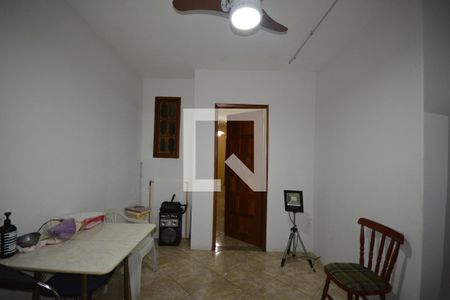 Casa à venda com 130m², 4 quartos e 2 vagasSuite 3