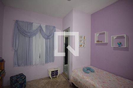 Casa à venda com 130m², 4 quartos e 2 vagasSuíte 2