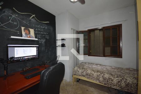 Casa à venda com 130m², 4 quartos e 2 vagasSuite 3