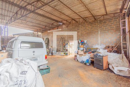 Casa à venda com 285m², 2 quartos e 3 vagas Casa à venda com 285m², 2 quartos e 3 vagasÁrea comum