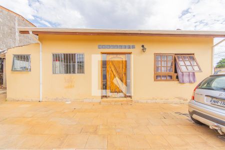 Casa à venda com 285m², 2 quartos e 3 vagas Casa à venda com 285m², 2 quartos e 3 vagasGaragem