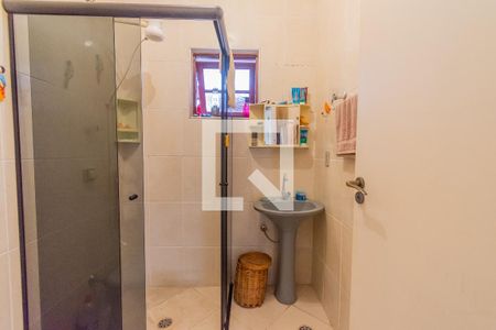 Casa à venda com 285m², 2 quartos e 3 vagas Casa à venda com 285m², 2 quartos e 3 vagasBanheiro Social