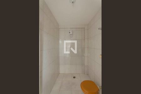 Banheiro de casa para alugar com 1 quarto, 60m² em Vila Matilde, São Paulo