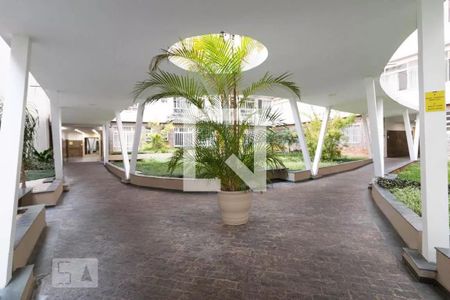 Apartamento para alugar com 106m², 2 quartos e sem vaga Apartamento para alugar com 106m², 2 quartos e sem vagaÁrea comum