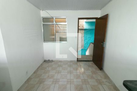 Sala de apartamento para alugar com 1 quarto, 30m² em Jardim Olavo Bilac, Duque de Caxias