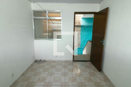 Sala de apartamento para alugar com 1 quarto, 30m² em Jardim Olavo Bilac, Duque de Caxias