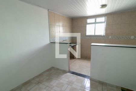 Sala de apartamento para alugar com 1 quarto, 30m² em Jardim Olavo Bilac, Duque de Caxias