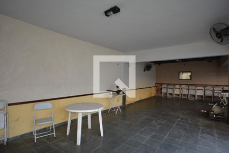 Casa à venda com 250m², 4 quartos e 5 vagasÁrea comum - Churrasqueira