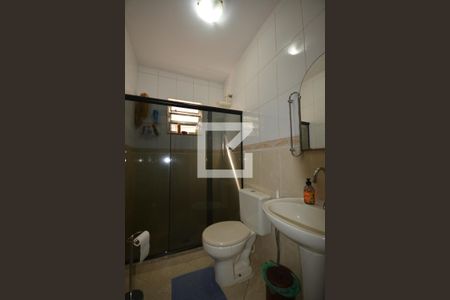 Casa à venda com 250m², 4 quartos e 5 vagasBanheiro Social