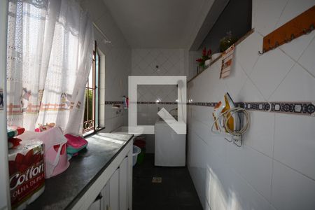 Casa à venda com 250m², 4 quartos e 5 vagasLavanderia