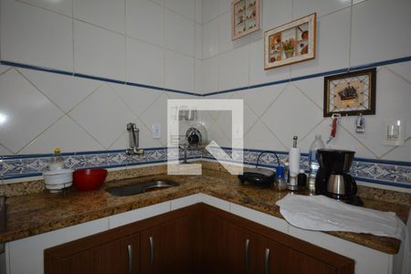 Casa à venda com 250m², 4 quartos e 5 vagasCozinha