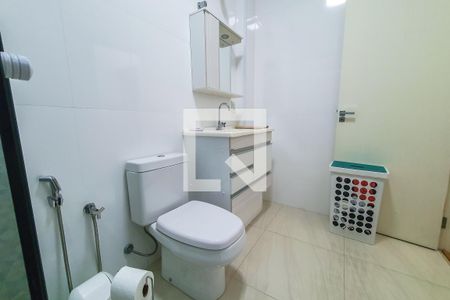 Apartamento à venda com 123m², 2 quartos e sem vaga Apartamento à venda com 123m², 2 quartos e sem vagaBanheiro