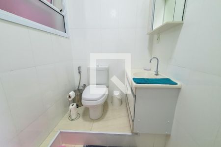 Apartamento à venda com 123m², 2 quartos e sem vaga Apartamento à venda com 123m², 2 quartos e sem vagaBanheiro