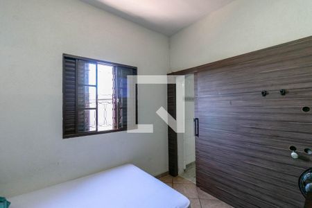 Casa à venda com 325m², 3 quartos e 1 vaga Casa à venda com 325m², 3 quartos e 1 vagaQuarto Suíte