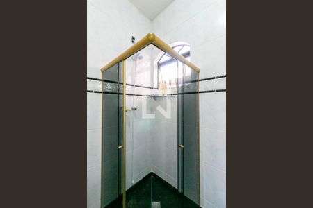 Casa à venda com 325m², 3 quartos e 1 vaga Casa à venda com 325m², 3 quartos e 1 vagaBanheiro Social