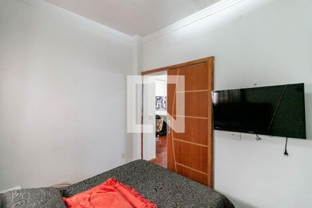 Casa à venda com 325m², 3 quartos e 1 vaga Casa à venda com 325m², 3 quartos e 1 vagaQuarto Suíte 2