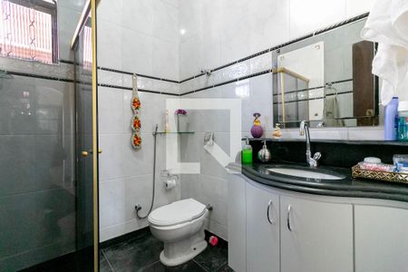 Casa à venda com 325m², 3 quartos e 1 vaga Casa à venda com 325m², 3 quartos e 1 vagaBanheiro Social