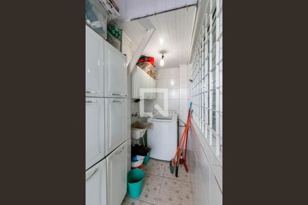 Casa à venda com 325m², 3 quartos e 1 vaga Casa à venda com 325m², 3 quartos e 1 vagaÁrea de Serviço