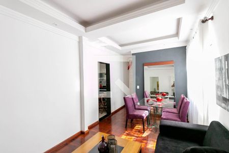 Casa à venda com 325m², 3 quartos e 1 vaga Casa à venda com 325m², 3 quartos e 1 vagaSala 2