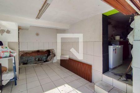 Casa à venda com 325m², 3 quartos e 1 vaga Casa à venda com 325m², 3 quartos e 1 vagaGaragem