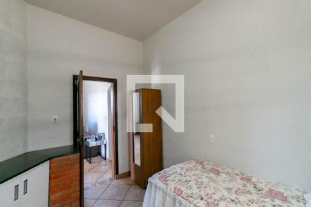 Casa à venda com 325m², 3 quartos e 1 vaga Casa à venda com 325m², 3 quartos e 1 vagaQuarto 2