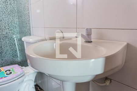 Apartamento à venda com 104m², 2 quartos e 1 vaga Apartamento à venda com 104m², 2 quartos e 1 vagaDetalhe do Banheiro da Suite